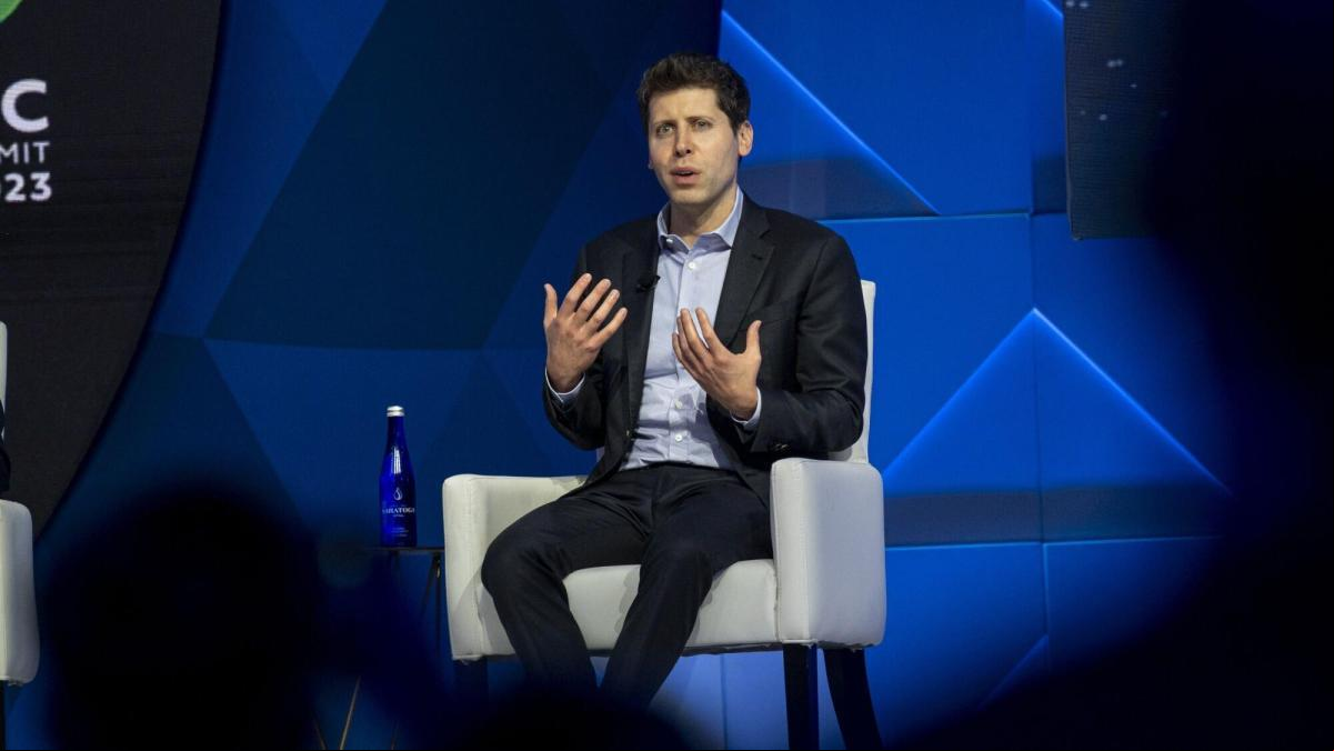 Microsoft contrata a Sam Altman para que lidere un equipo de IA tras su despido de OpenAI