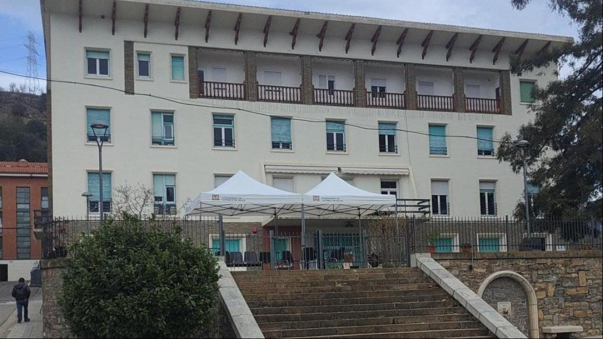 Los Mossos investigan a dos curas de Lleida por presunta apropiación de dinero de ancianos