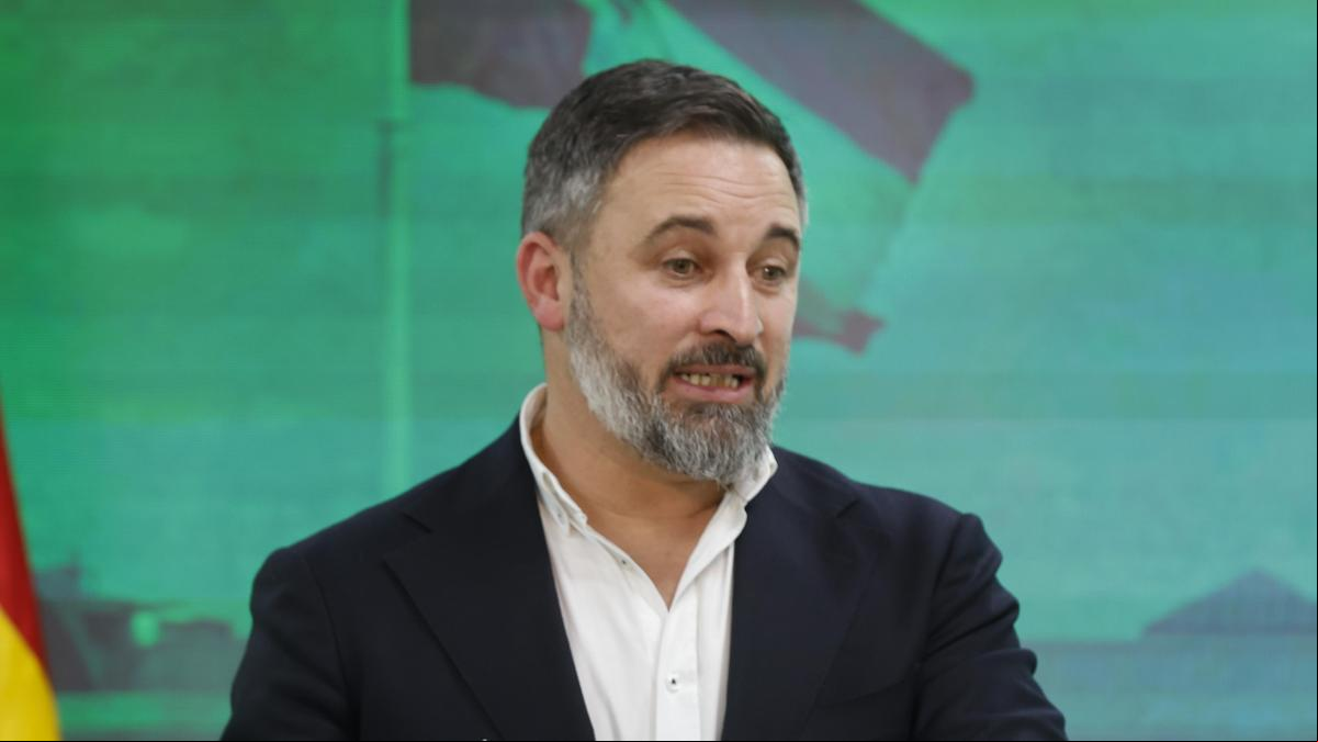 La Fiscalía abre diligencias contra Abascal por decir que el pueblo querrá colgar de los pies a Sánchez