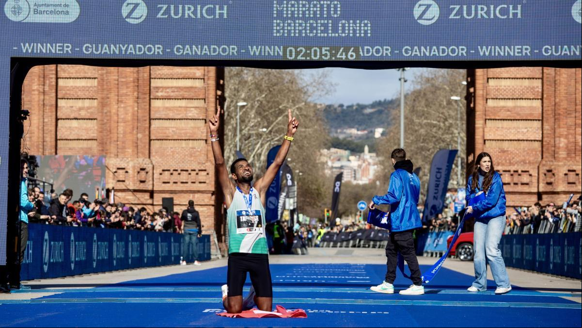 Tadesse bate el récord del Maratón de Barcelona y Azimeraw se queda a las puertas