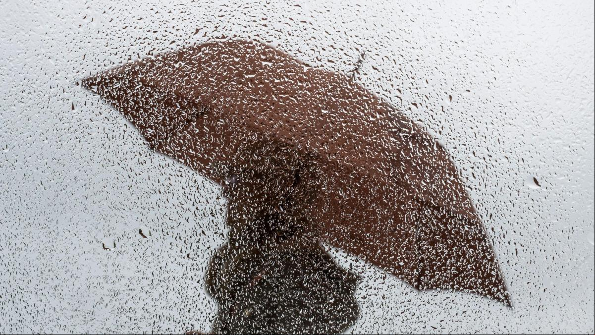 La Aemet avisa de la entrada de un frente atlántico que dejará fuertes lluvias y oleaje