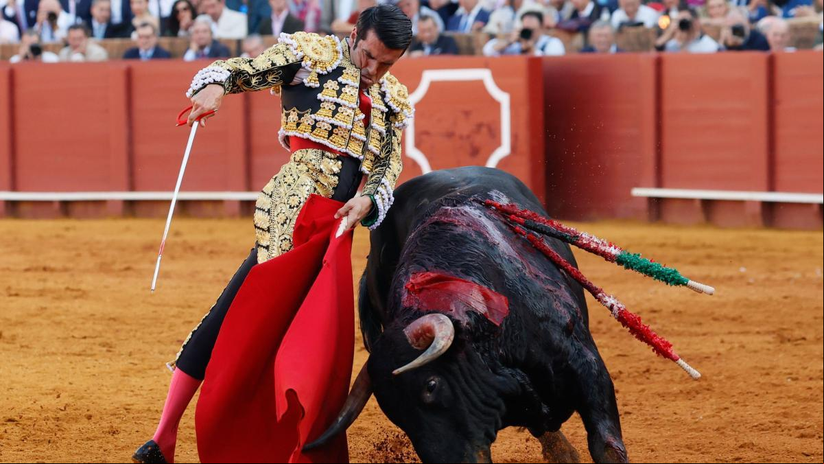 Urtasun: “Una mayoría de ciudadanos no entiende que la tortura animal se premie con dinero público”