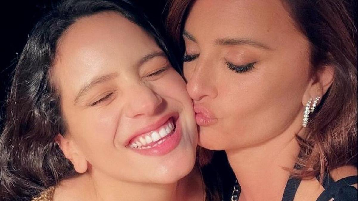 El interior de la fiesta del 50 cumpleaños de Penélope Cruz: selfies con Rosalía, Robert de Niro y muchos más