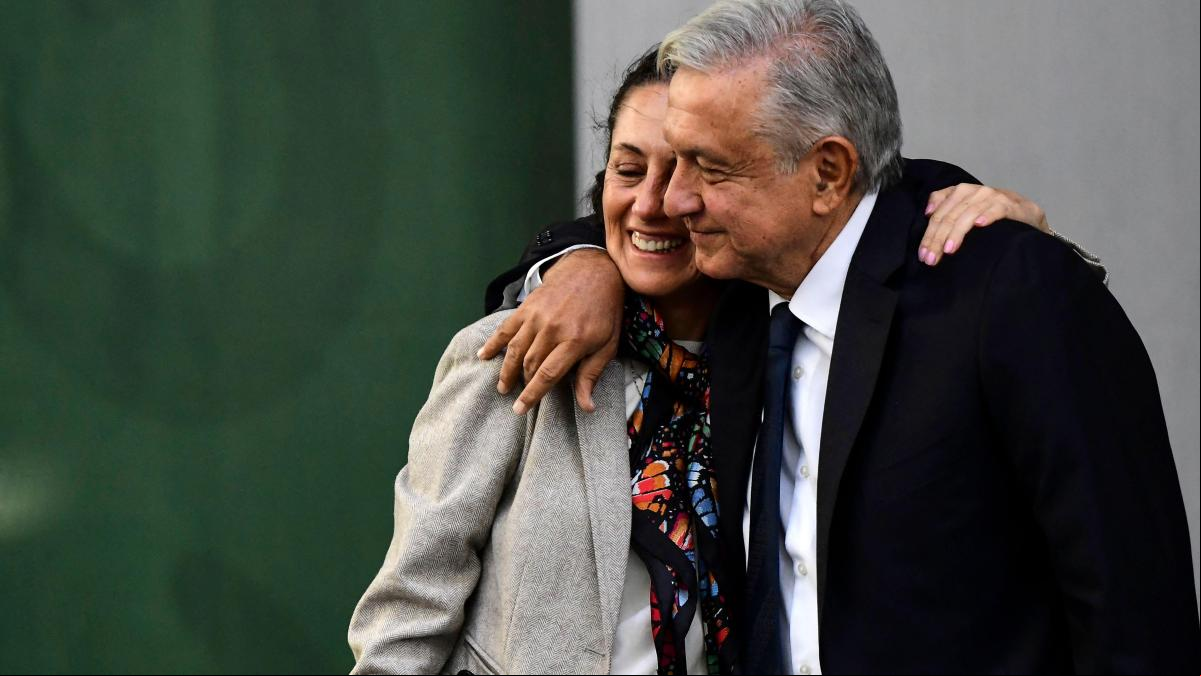 Sheinbaum defiende las reformas de AMLO
