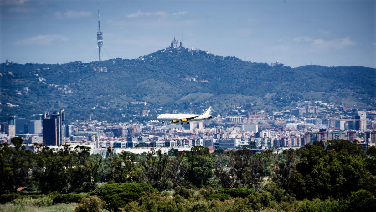 Vueling estrenará cinco nuevas rutas internacionales desde Barcelona este verano