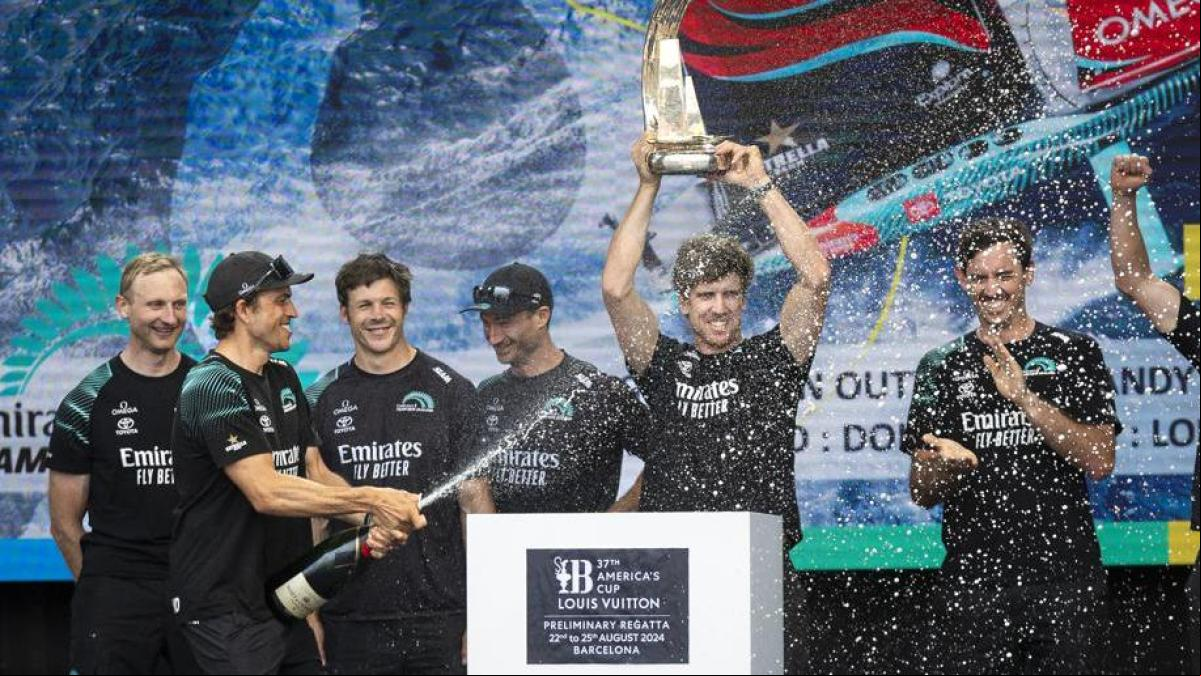 Nueva Zelanda gana la regata preliminar de la Copa del América contra Italia