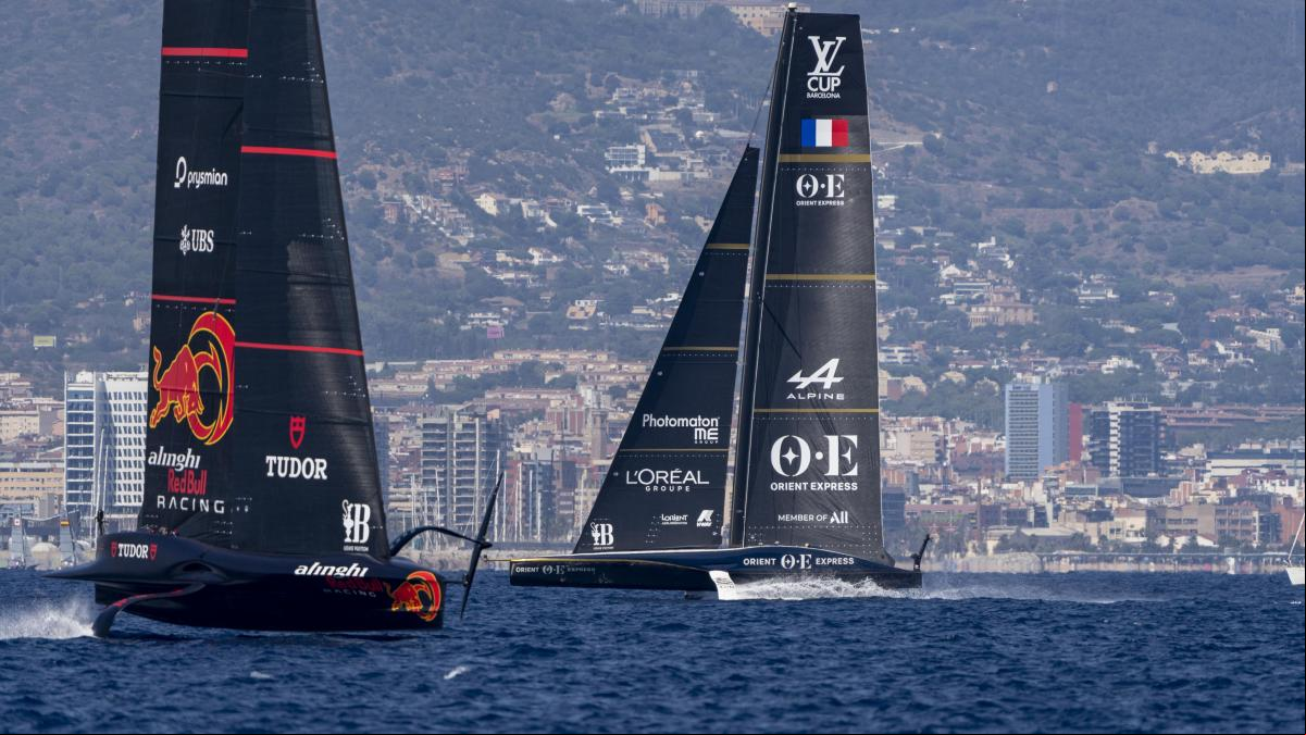 Orient Express, a punto de ser eliminado mientras Luna Rossa cae por primera vez