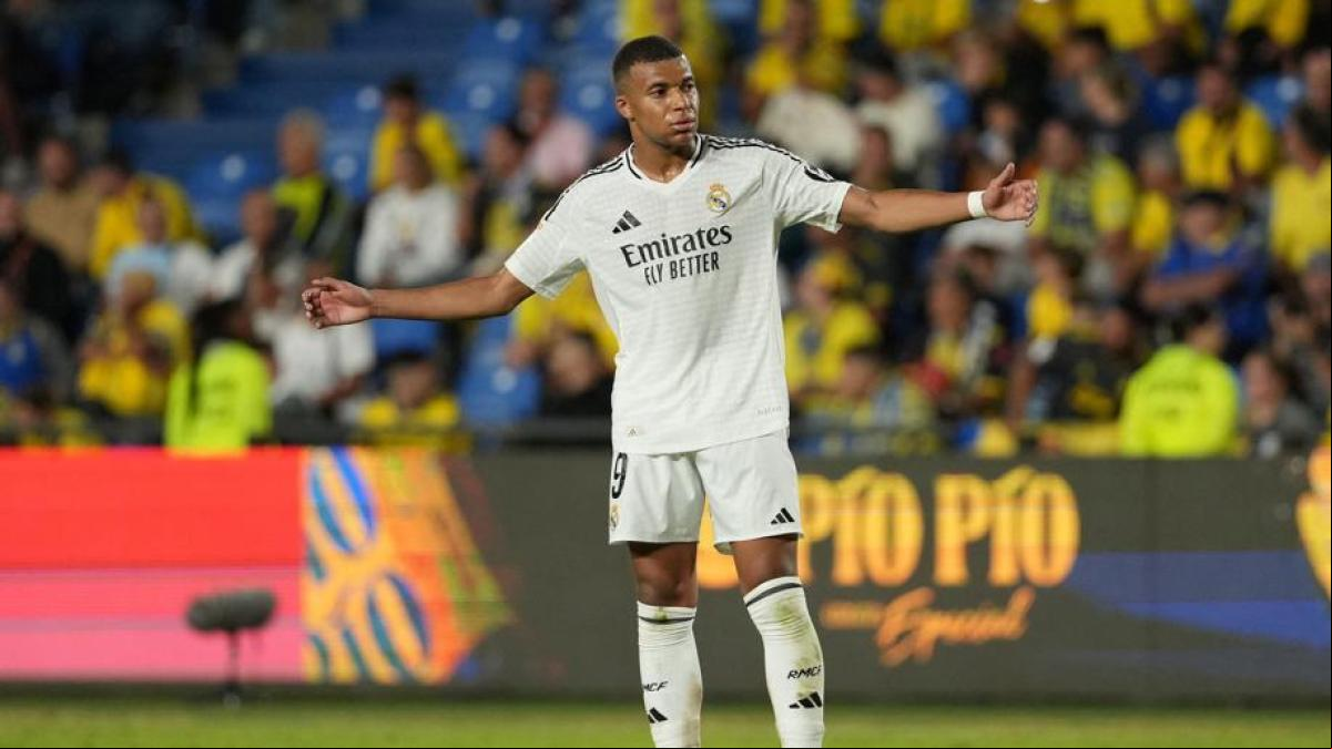 La liga sa condena al PSG a pagar 55 millones a Mbappé