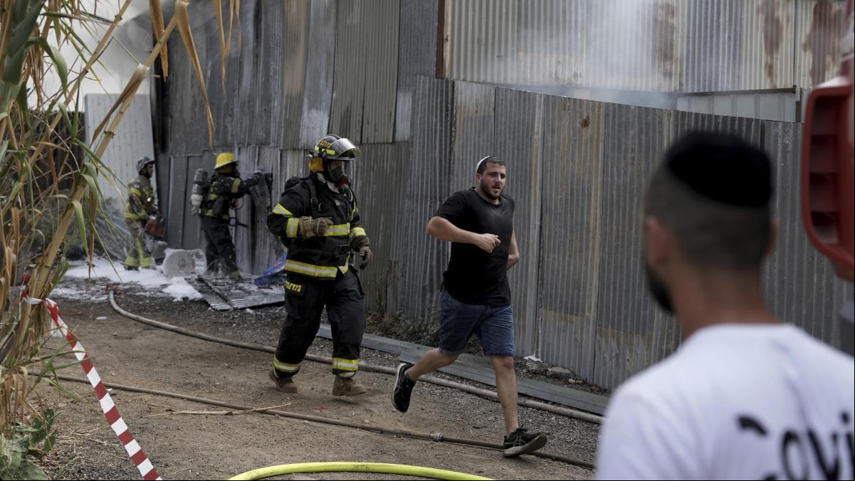 Hamas dispara misiles contra Tel Aviv en el aniversario de su ataque
