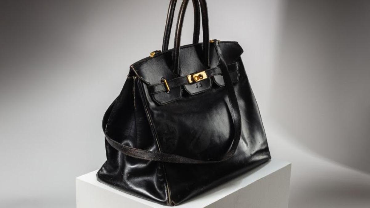 El bolso original Birkin de Hermès se expone por primera vez en París