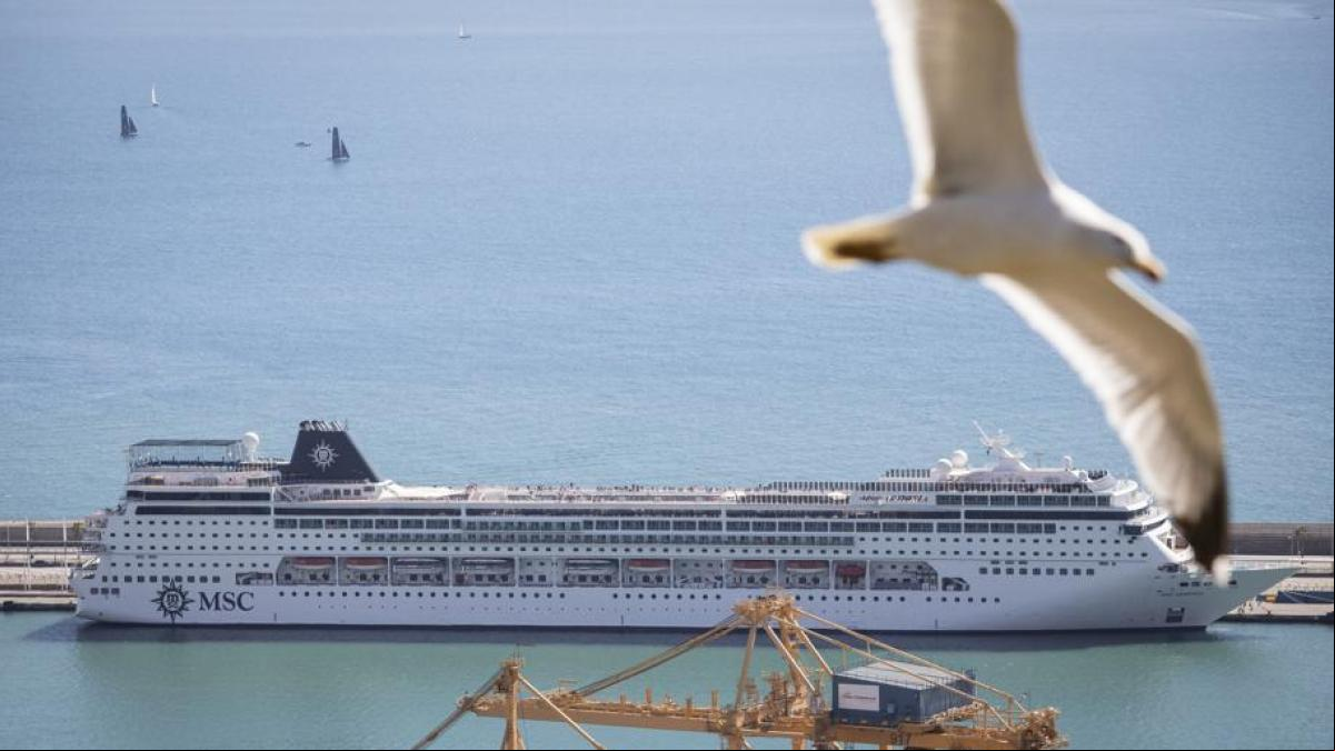 Que el dinero de los cruceros pague el Liceu Mar