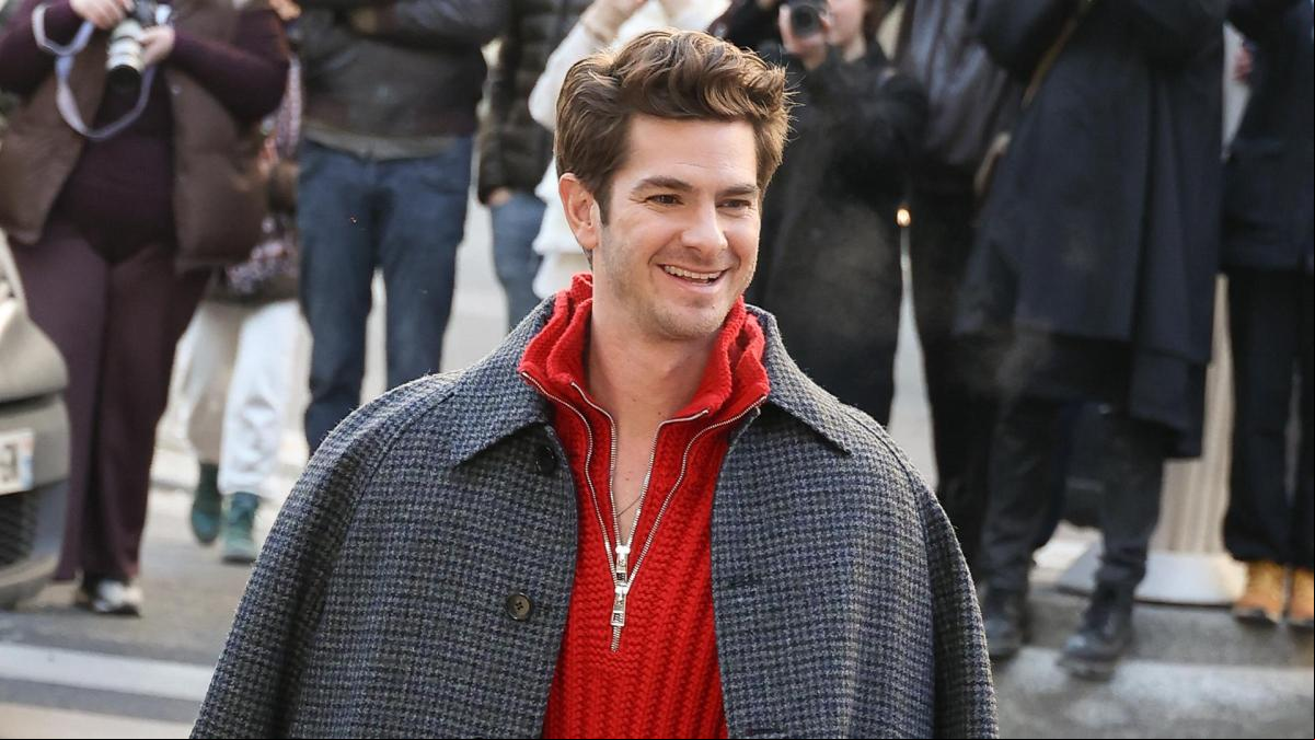 La conmovedora reflexión de Andrew Garfield sobre el duelo tras la muerte de su madre
