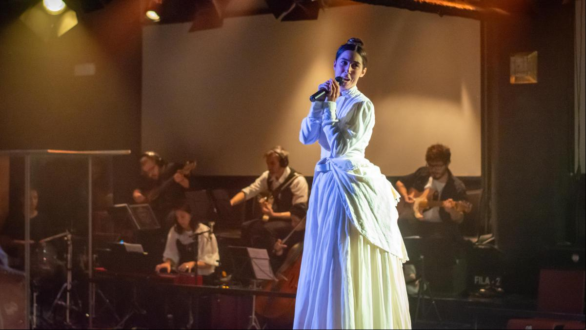‘Lizzie’, la asesina del hacha que canta