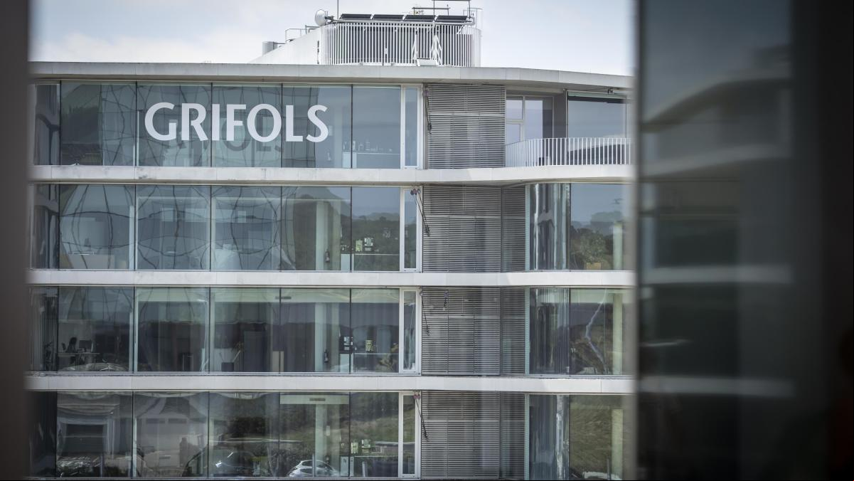 Grifols cae más de un 10% en Bolsa ante la posible espantada de Brookfield