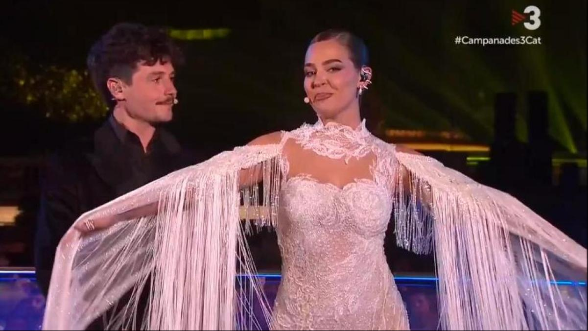 Laura Escanes desvela el significado del vestido que lució en las Campanadas de TV3