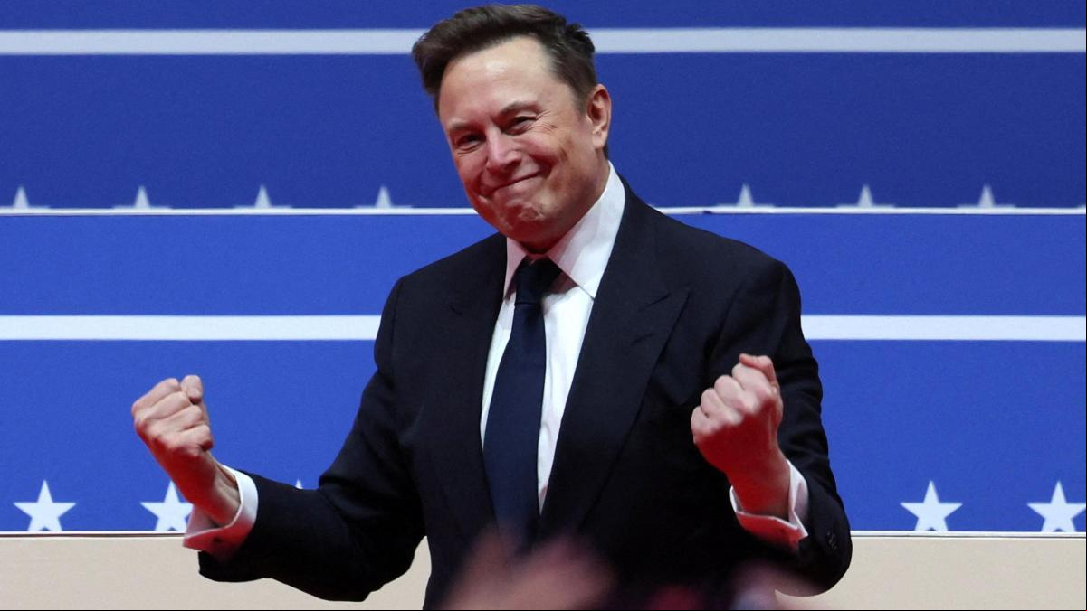 Elon Musk asegura que 2025 será un “año crucial” para Tesla: estas sus ambiciosas previsiones