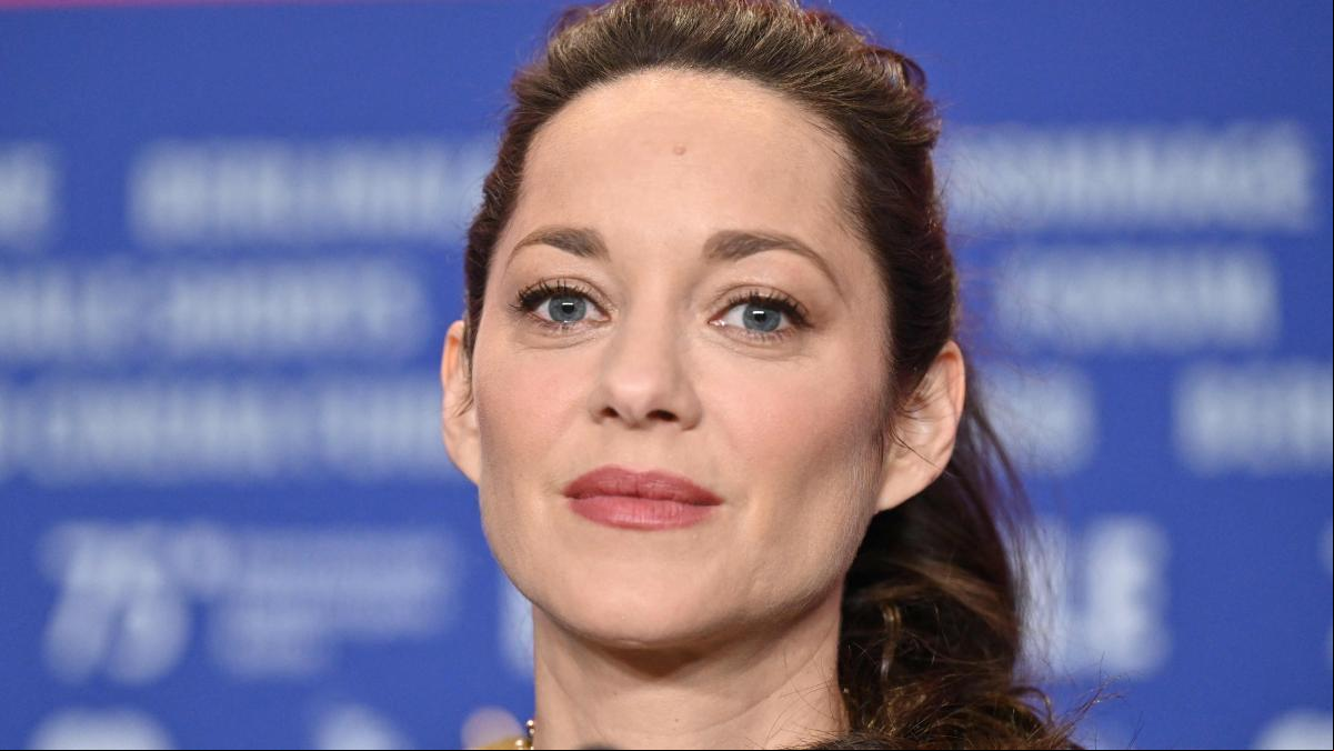 Marion Cotillard, una reina de las nieves en la Berlinale: “Intento protegerme de la imagen que la gente pueda tener de mí”