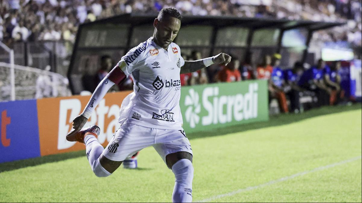 Neymar se exhibe con un gol olímpico y dos asistencias en el triunfo del Santos