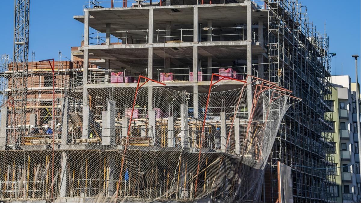 La pugna entre PSOE y PP impide agilizar la promoción de nueva vivienda