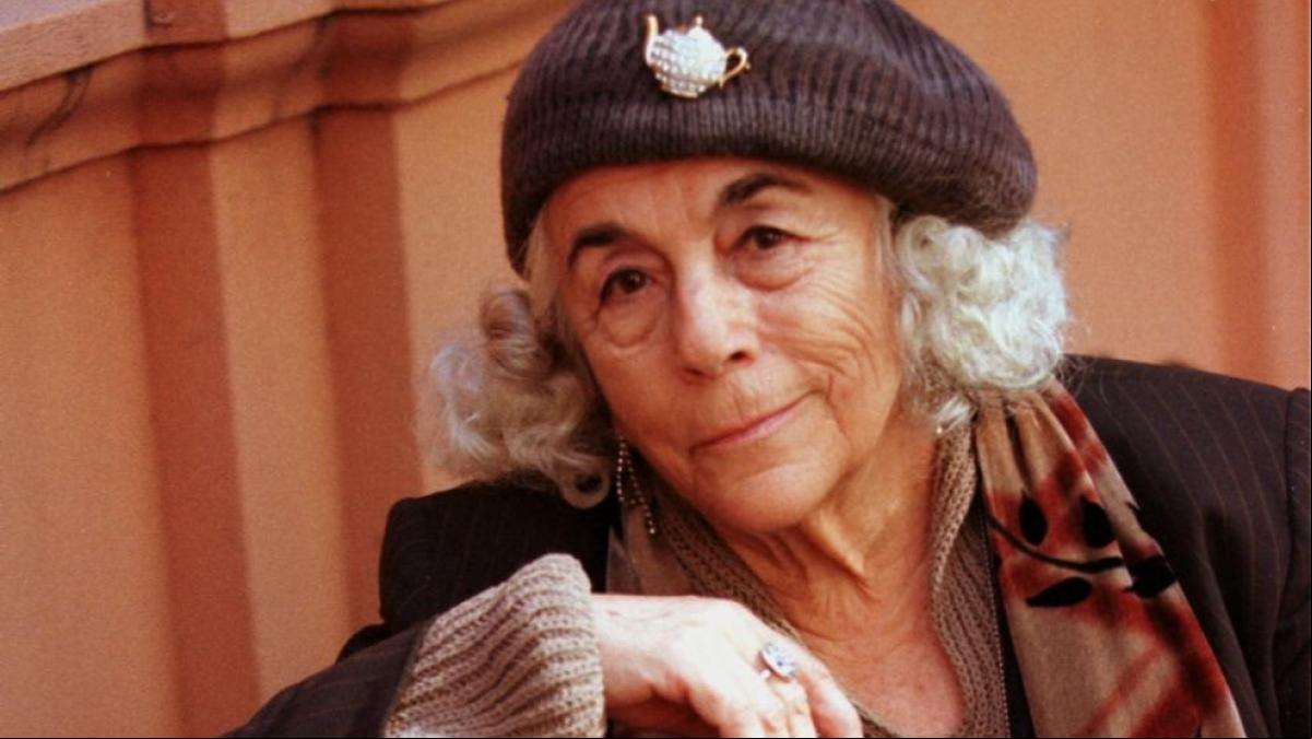 José Teruel inaugura el centenario de Carmen Martín Gaite con una biografía que gana el premio Comillas