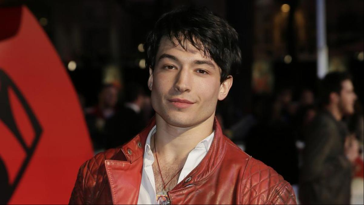 La policía detiene en Hawái al actor Ezra Miller por desorden público y acoso
