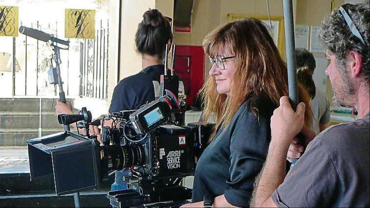 Un centenar de rodajes de cine y televisión dejaron 3 millones de euros en Benidorm en 2021