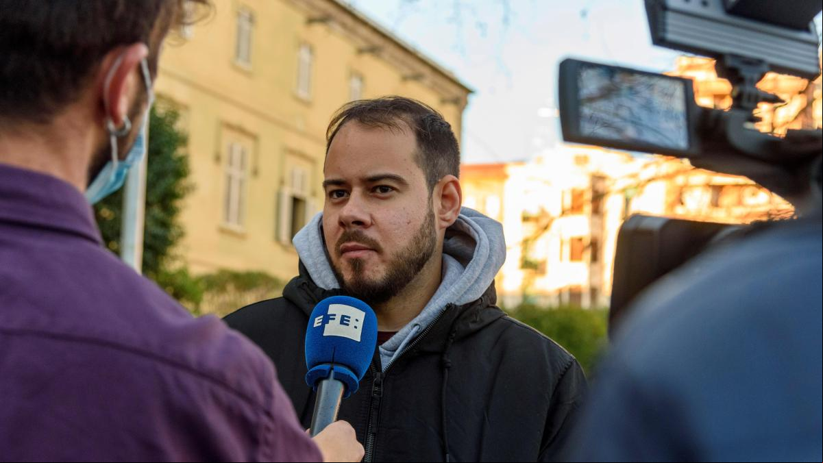 Archivan una querella contra Pablo Hásel por destrozos en un cuartel de la Guardia Civil