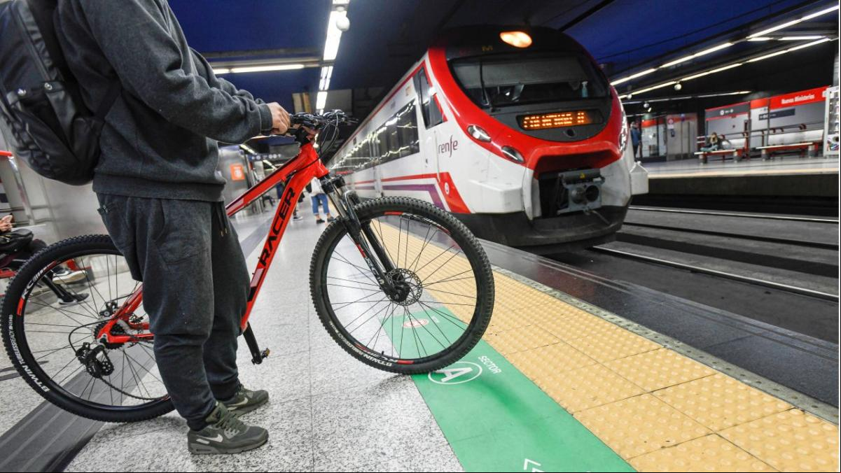 ¿Qué transportes públicos son gratuitos o tienen descuento a partir del 1 de septiembre?