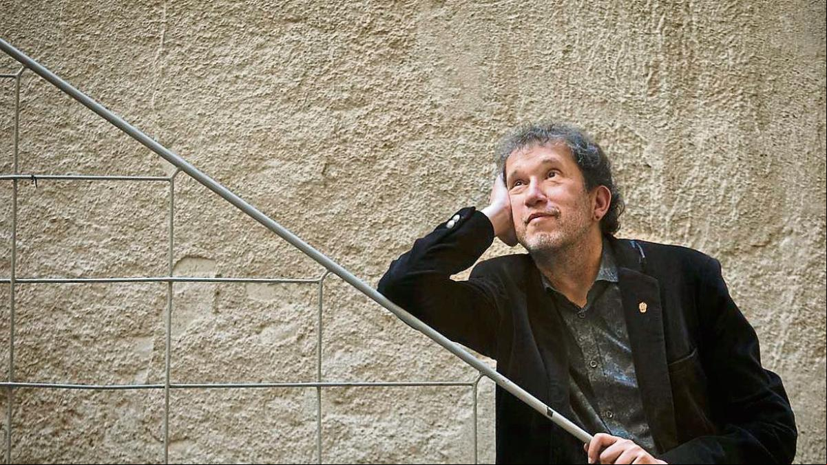 Joan-Lluís Lluís: “El grupo que camina con Junil es una utopía que camina”