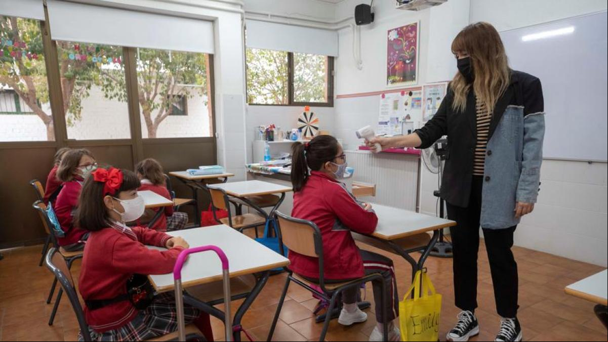 Incertidumbre de las familias ante la vuelta a las aulas con normas más flexibles