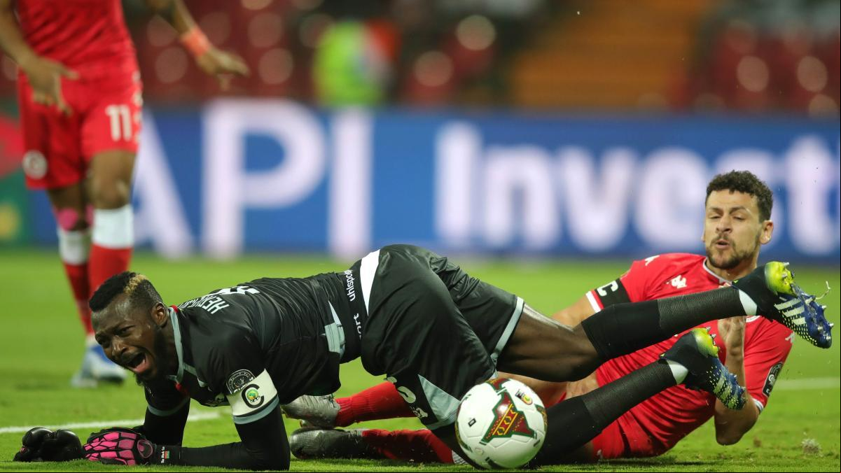 Burkina Faso da la sorpresa y elimina a Túnez