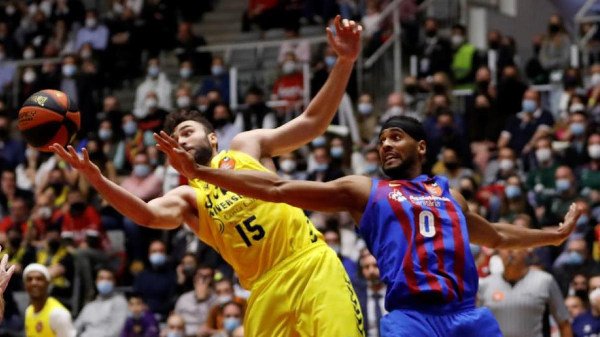 El Barça sufre lo indecible ante el Murcia pero jugará la final contra el Madrid
