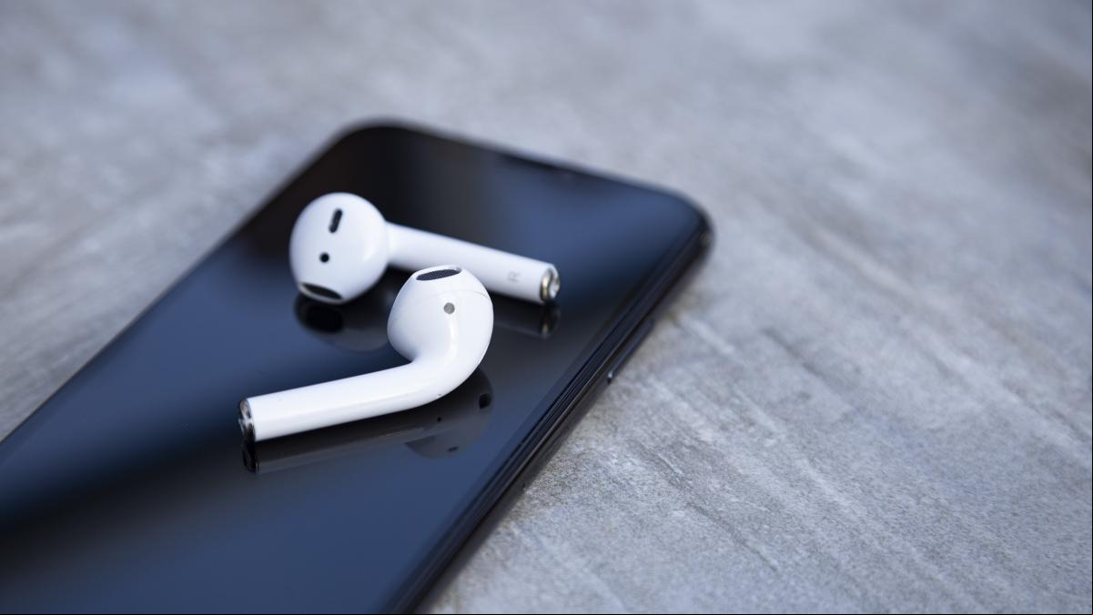 Cómo limpiar y desinfectar los auriculares inalámbricos del iPhone para que suenen como el primer día