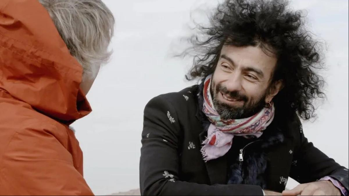 Ara Malikian confiesa en ‘Planeta Calleja’ que se disfrazó de europeo por el racismo Ara Malikian confiesa en ‘Planeta Calleja’ que se disfrazó de europeo por el racismo