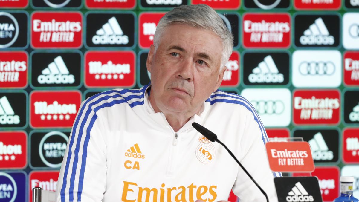 Ancelotti: “Hazard se queda”