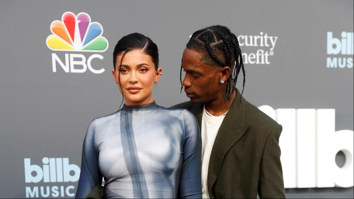 Travis Scott niega haber engañado a Kylie Jenner con la influencer Rojean Kar