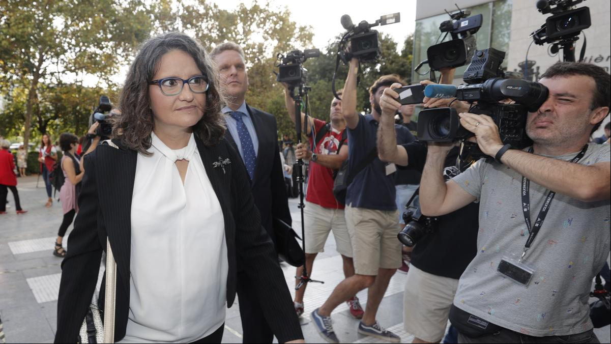 Malestar en el entorno de Mónica Oltra por el uso de su persona por parte de líderes de Podemos