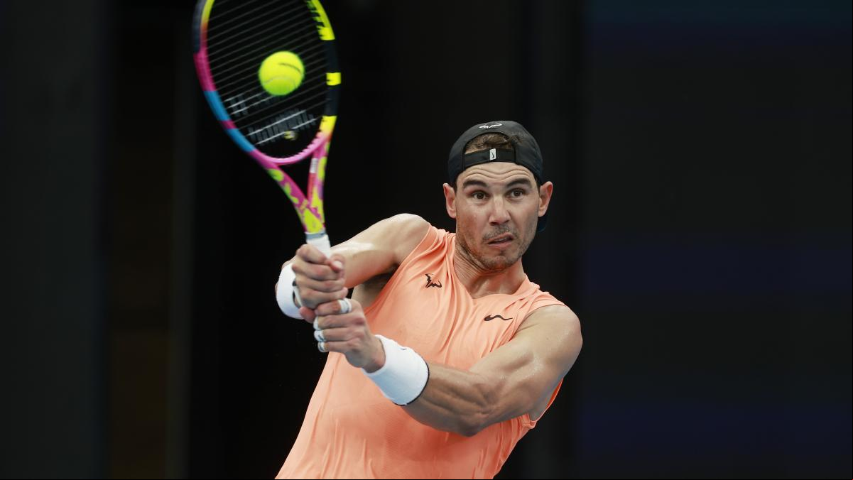 Rafa Nadal retoma los entrenamientos, primer paso para su regreso a las pistas