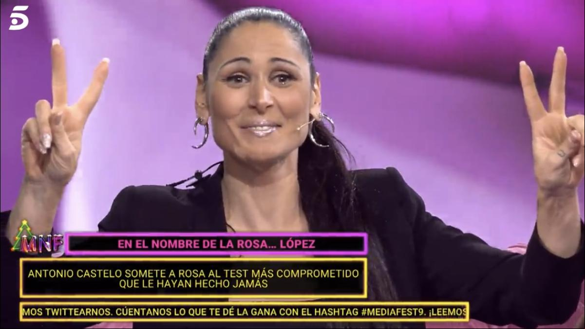 La divertida confusión de Rosa López en el Mediafest Night Fever: ¿Estamos en directo?