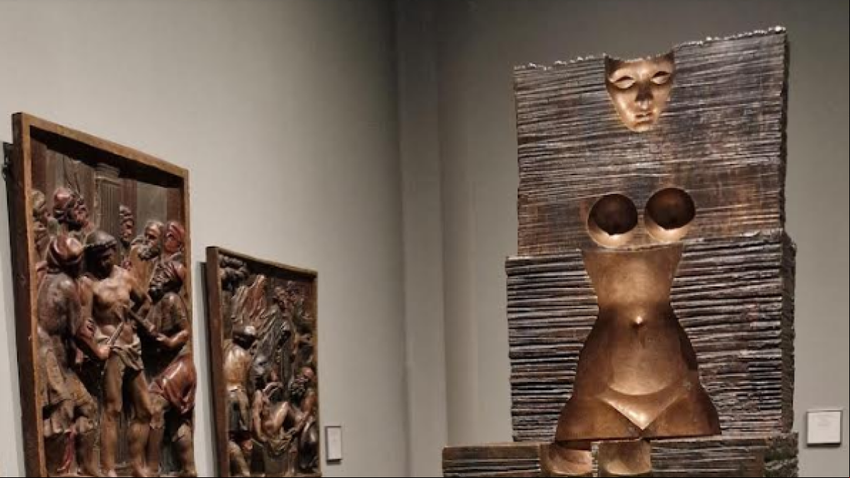 La maja desnuda de Subirachs entre obras góticas