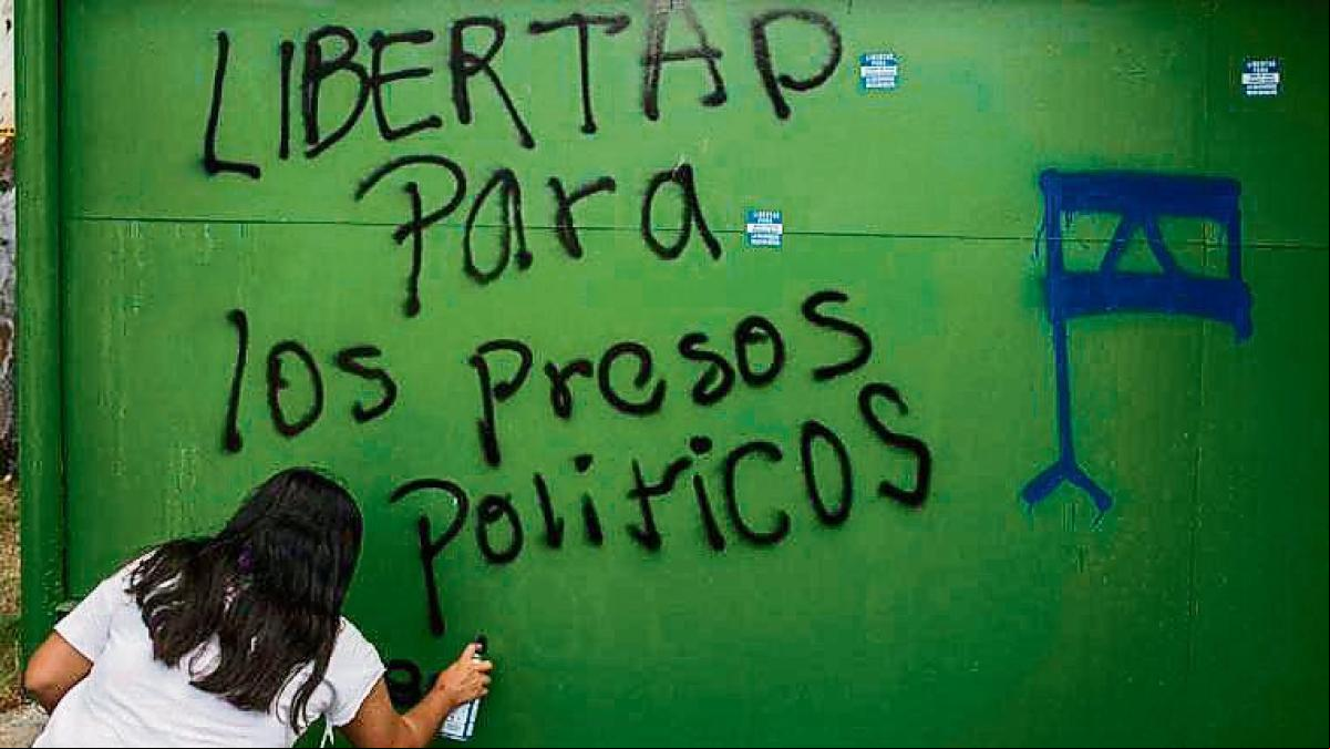 Una dictadura holística