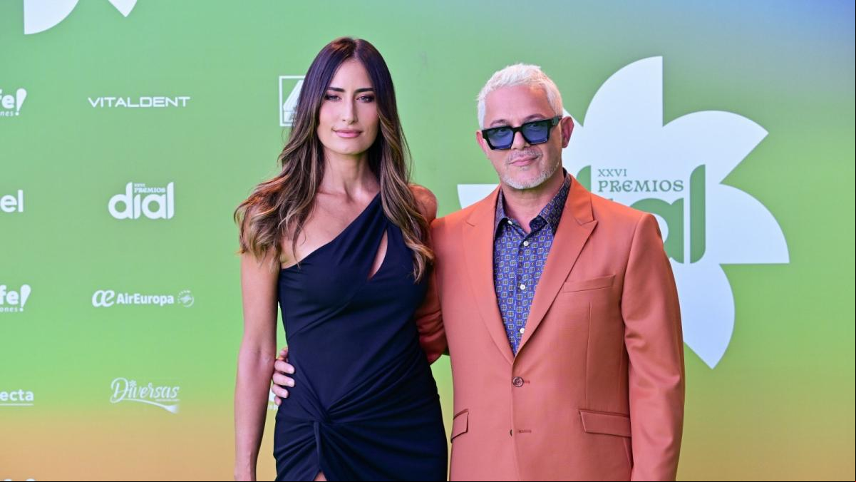 Rachel Valdés habla tras su ruptura con Alejandro Sanz: Si no estoy preparada, puedo ser muy tímida