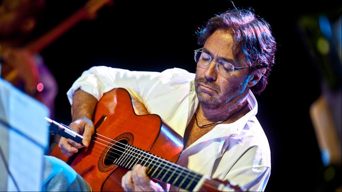 El destacado guitarrista de Al Di Meola sufre un infarto durante un concierto El destacado guitarrista de Al Di Meola sufre un infarto durante un concierto