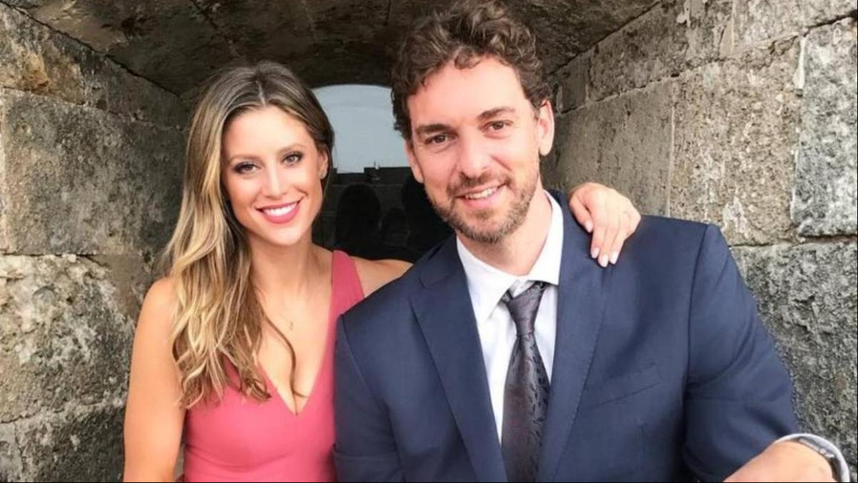 Pau Gasol comparte una foto familiar y las piernas de su hija no pasan desapercibidas
