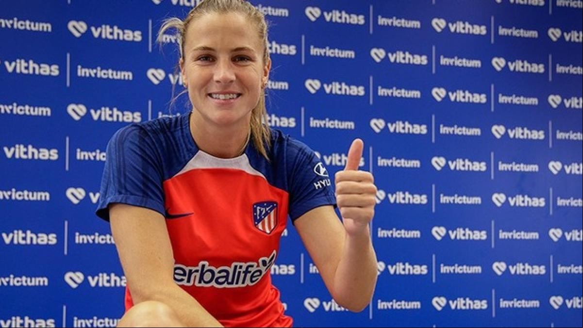 El Barça traspasa a Crnogorcevic al Atlético