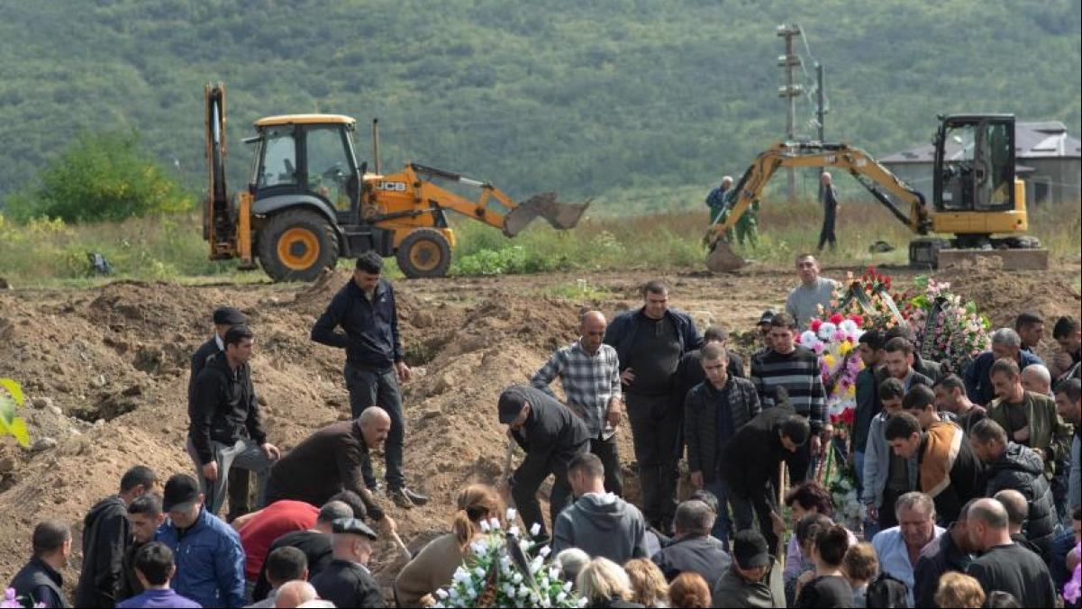 Comienza el éxodo de los armenios de Nagorno-Karabaj tras la capitulación