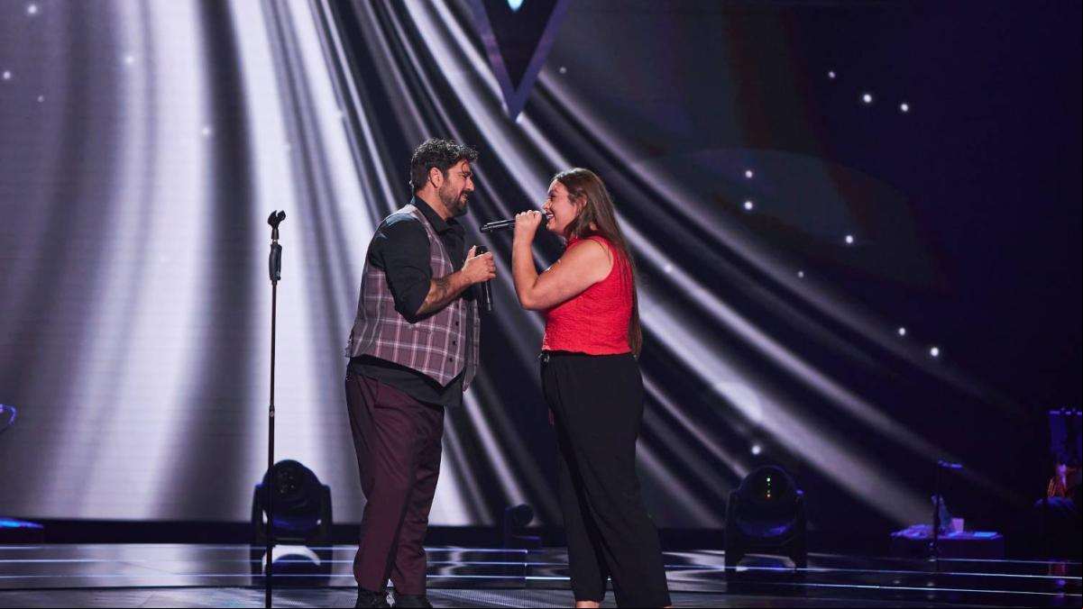 Antonio Orozco y Alicia se funden en el escenario en el momento más mágico de ‘La Voz’
