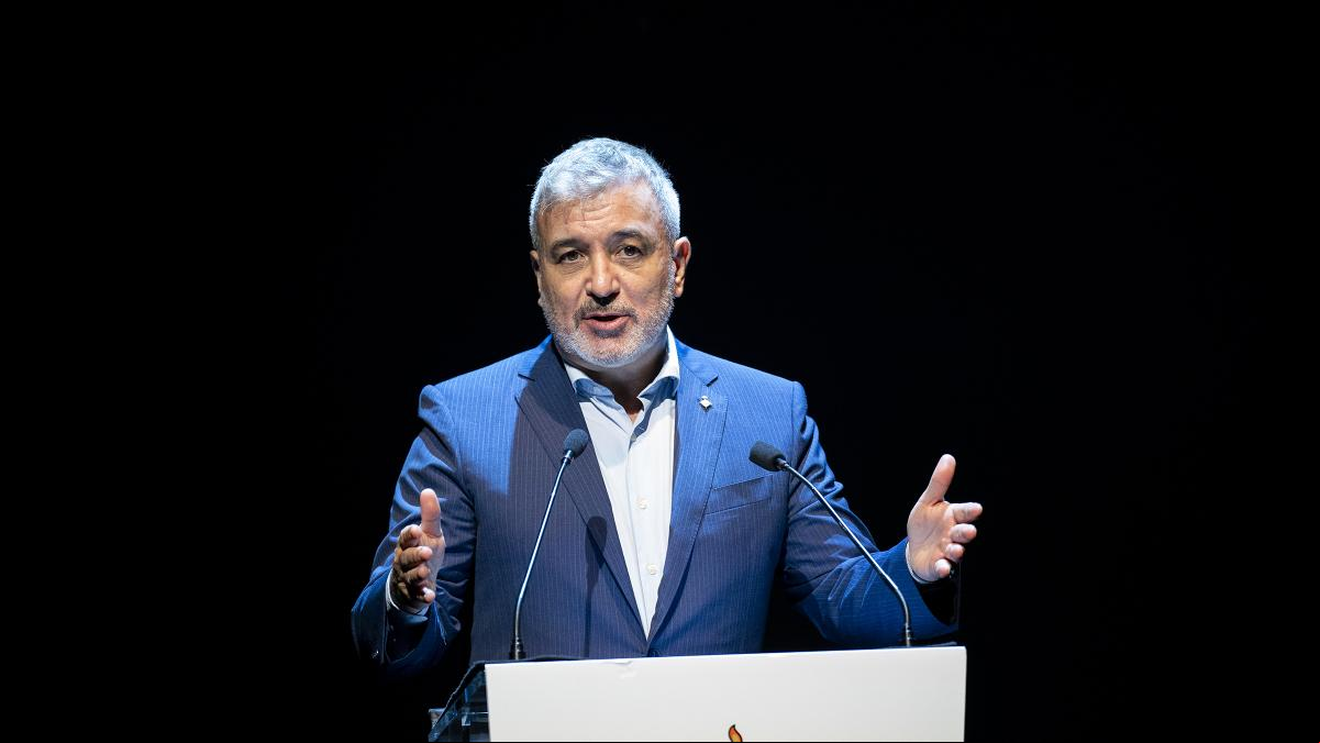 El alcalde mueve el despacho