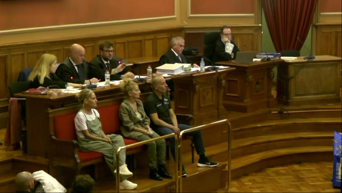 Arranca el juicio contra las gemelas Vázquez por matar al novio de una de ellas
