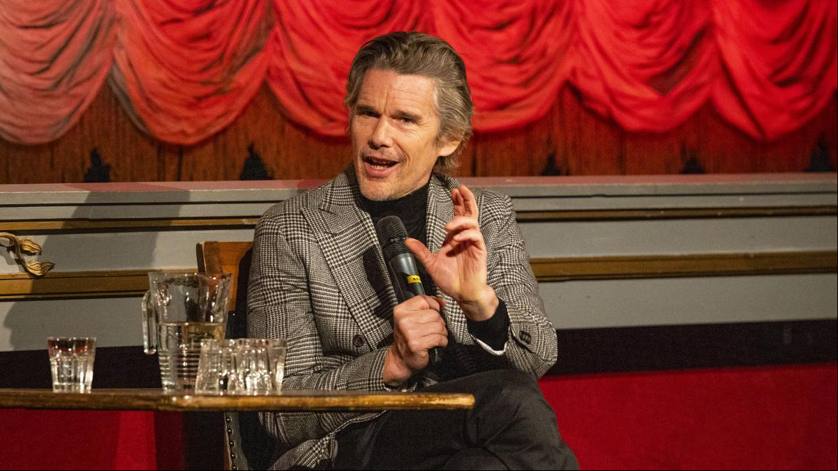 Ethan Hawke, un joven escritor
